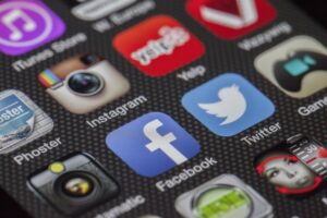 Social Media Forensics: A Primer